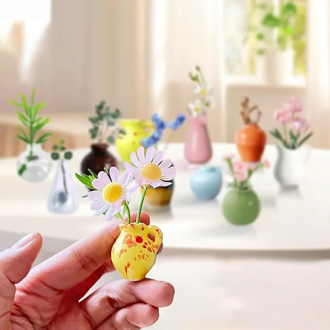 Mini Decorative Wall-Mounted Ceramic Flower Vase Set