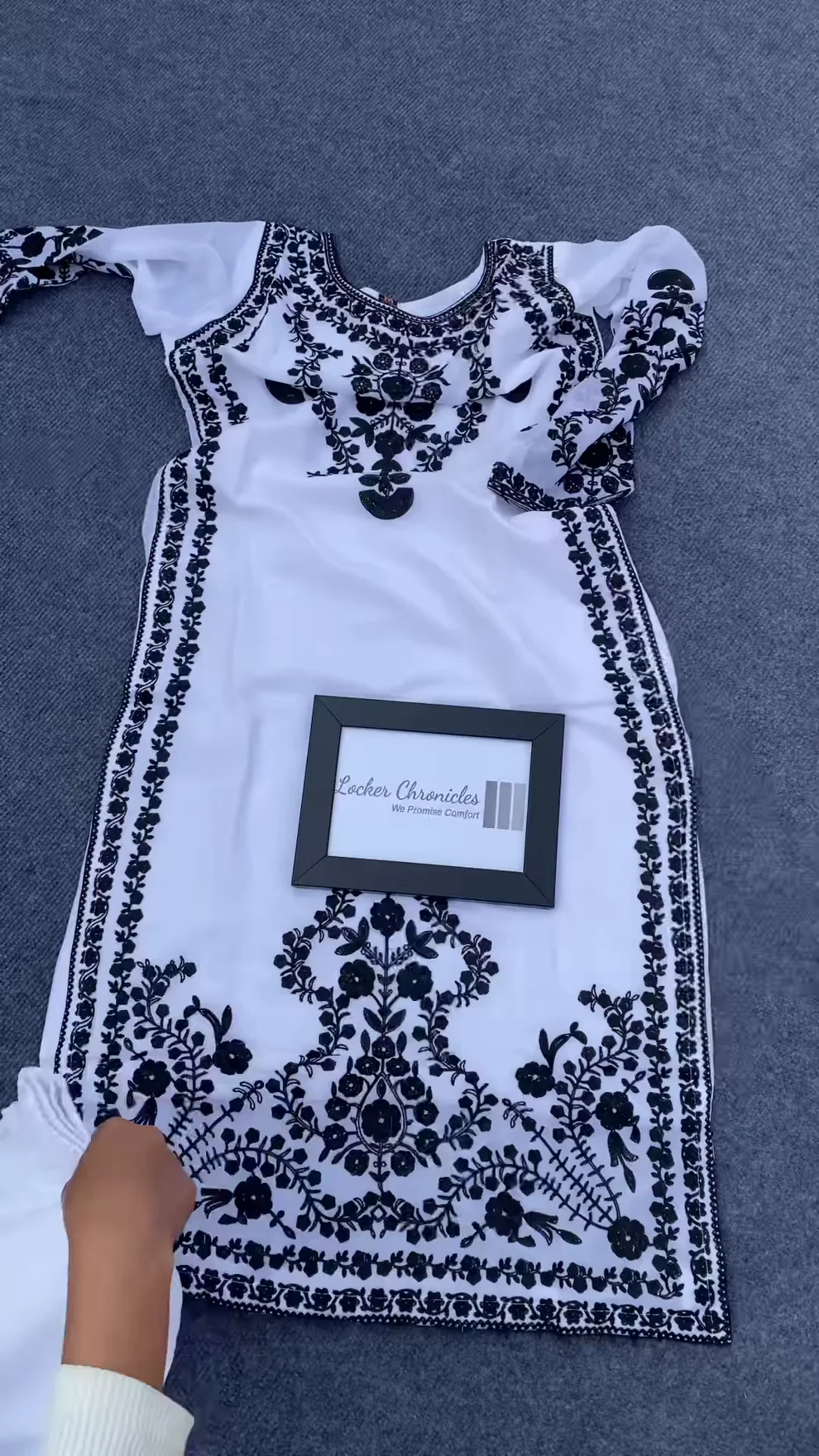 Elegant White Embroidered Chikankari Kurta Set with Dupatta and Pants